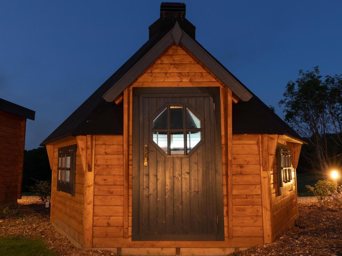Weedingshall Lodges Falkirk Buitenkant foto