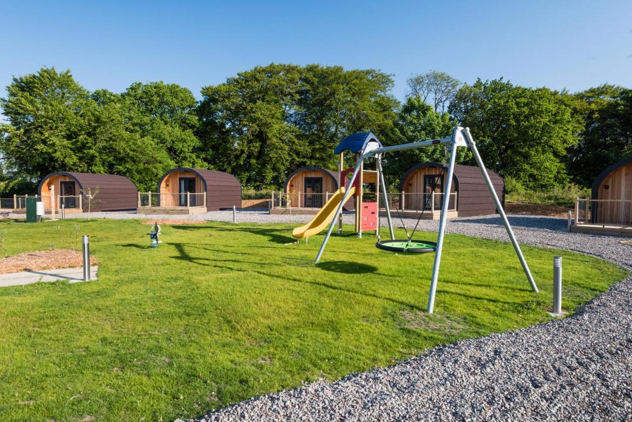 Weedingshall Lodges Falkirk Buitenkant foto