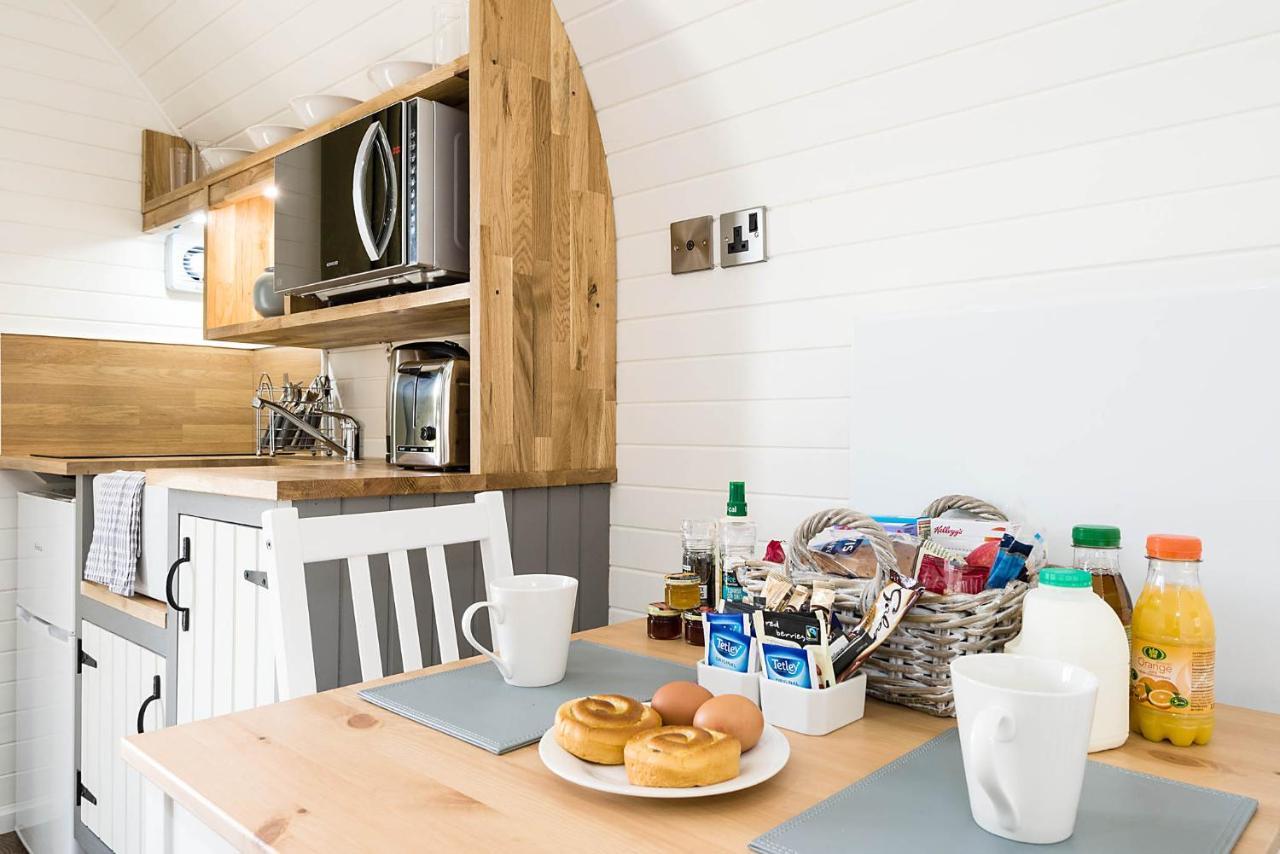 Weedingshall Lodges Falkirk Buitenkant foto